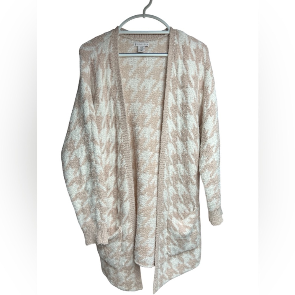 Sincerly Jules Women’s Medium Cream Geometric Shape Sweater Shawl‎